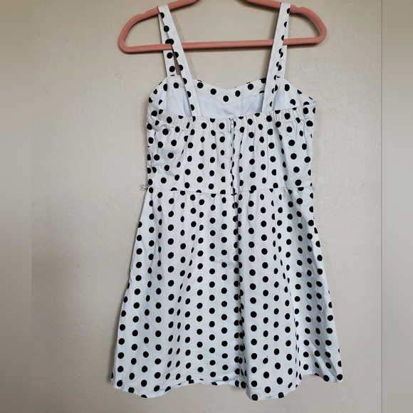 Charlotte Russe White with Black Polka Dots Sleeveless Dress Size Large - Picture 2 of 6